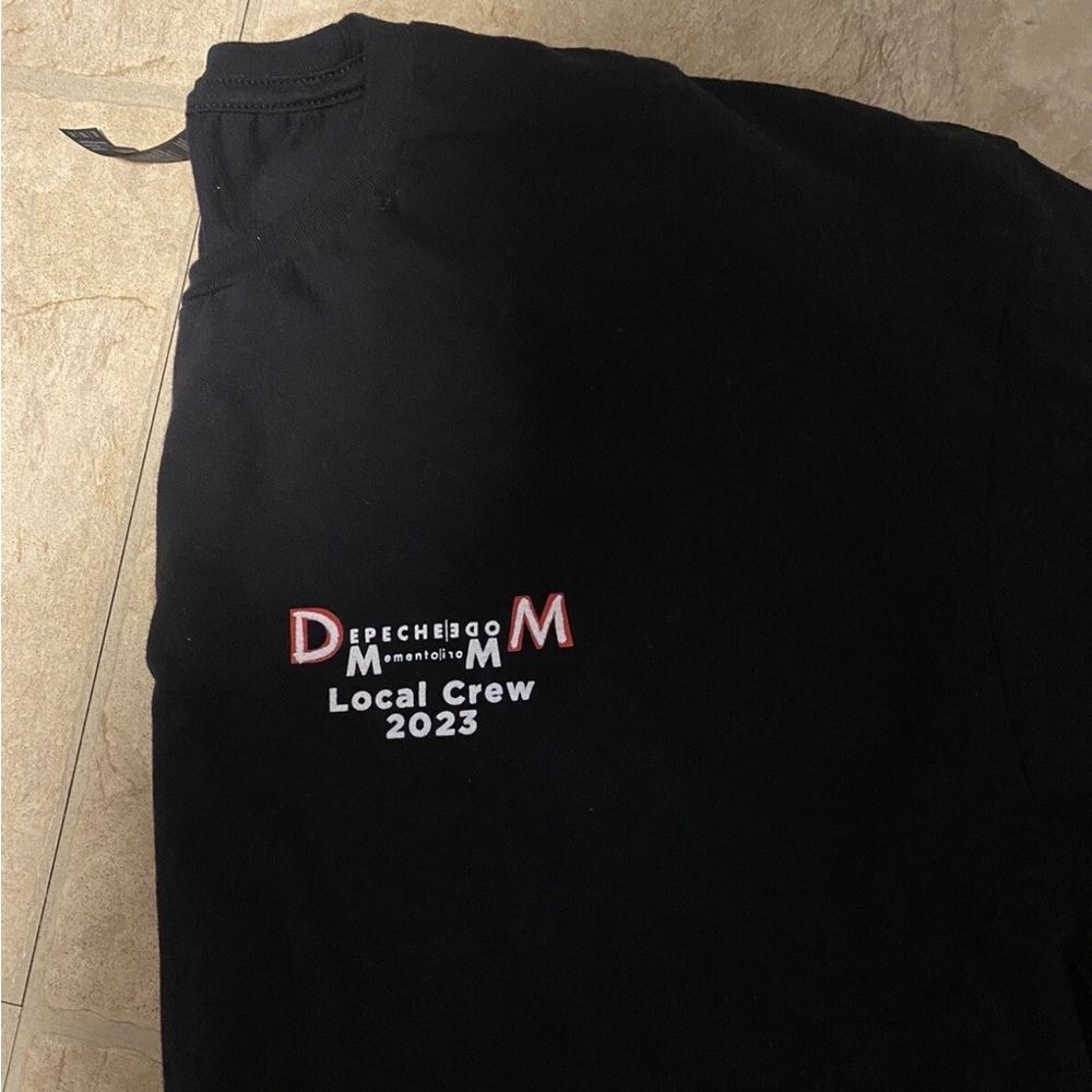 Gildan Black dépêche mode shirt Xl local crew  tour staff only